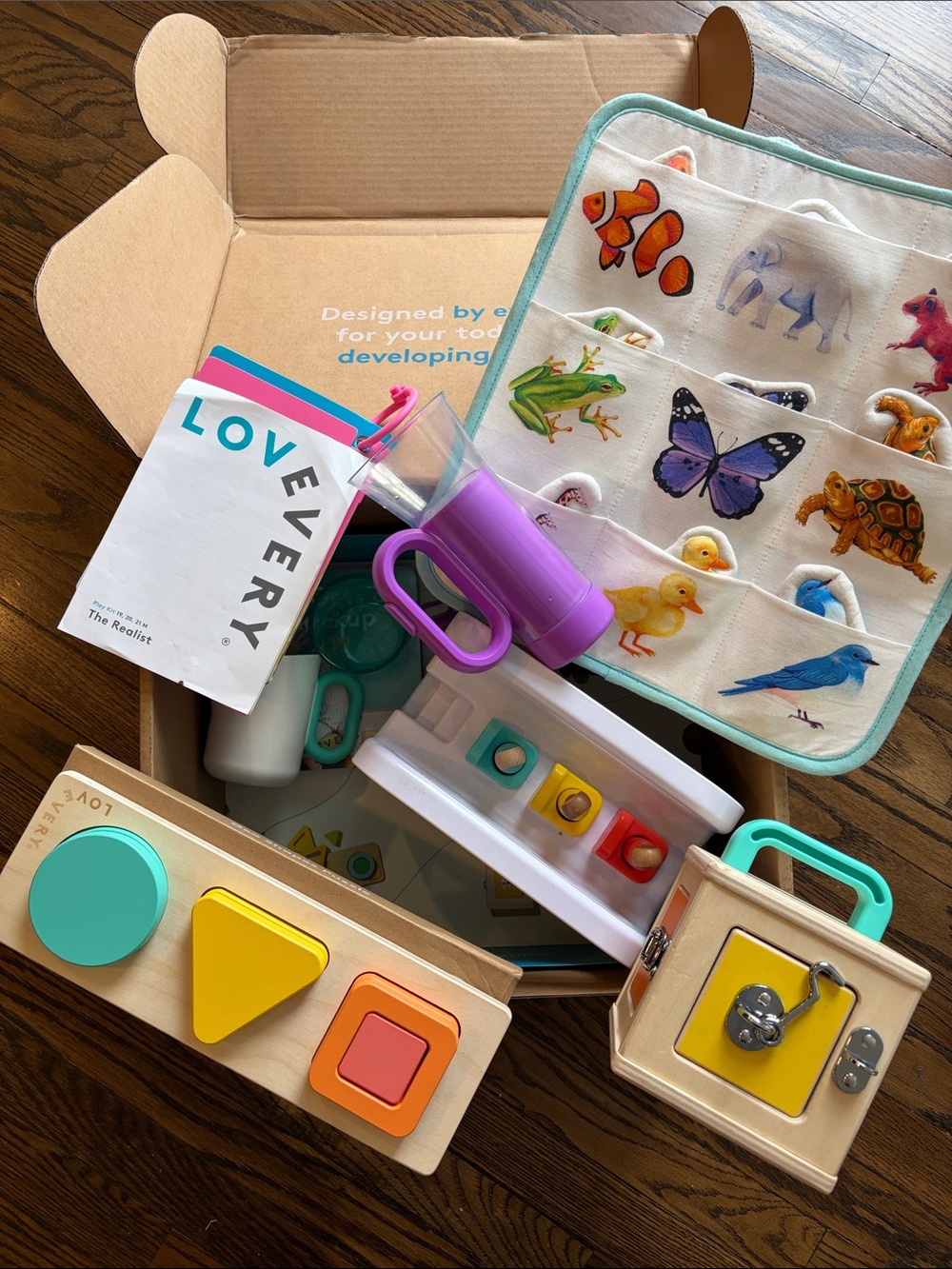 LOVEVERY The Realist Play Kit / Months 19, 20, 21+